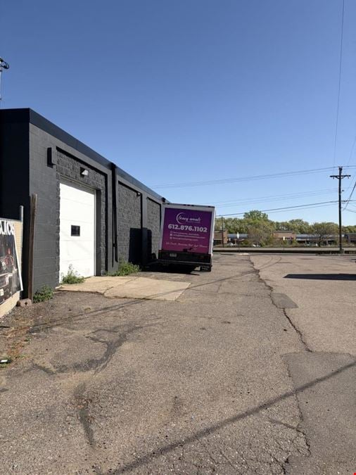 3060 Coon Rapids Boulevard Northwest