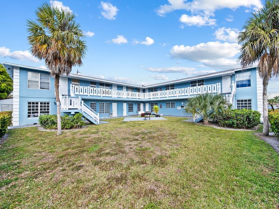 701 NE 13th Ct