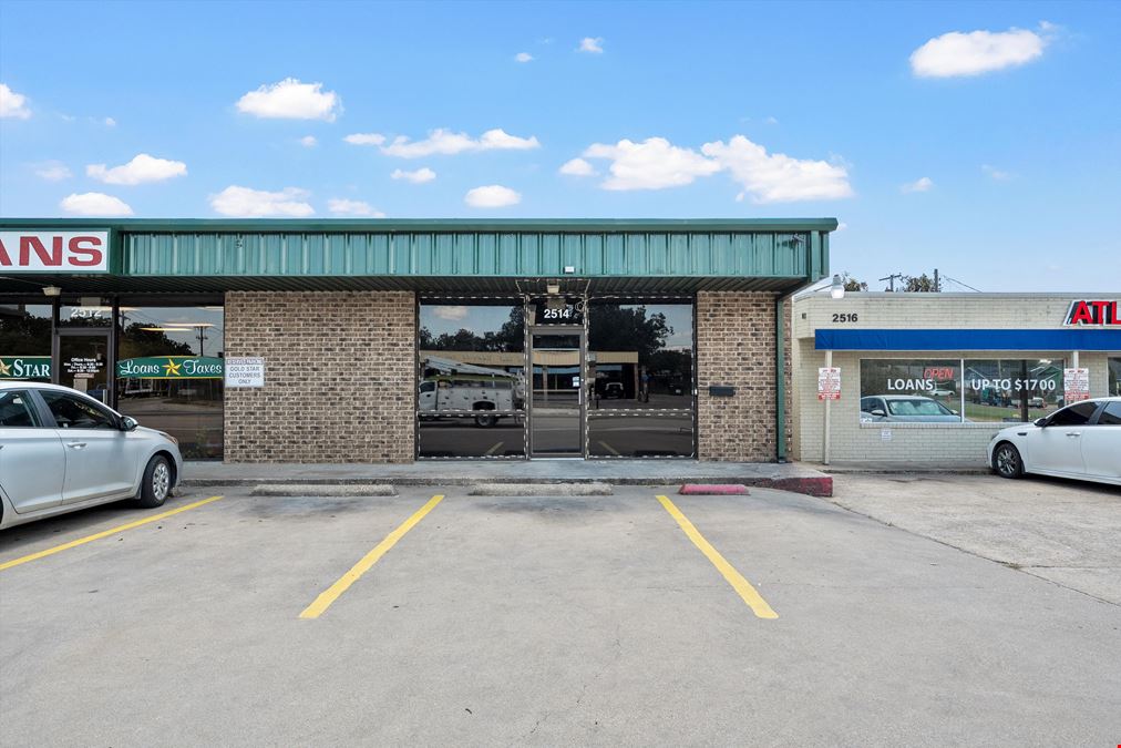 2514 W Waco Dr