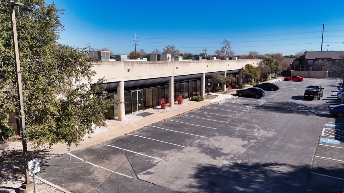 2391 NE Loop 410