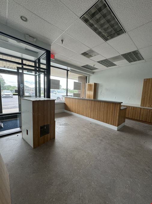 5853 Transit Road  - 1,420+/- SF Former Dentist Office
