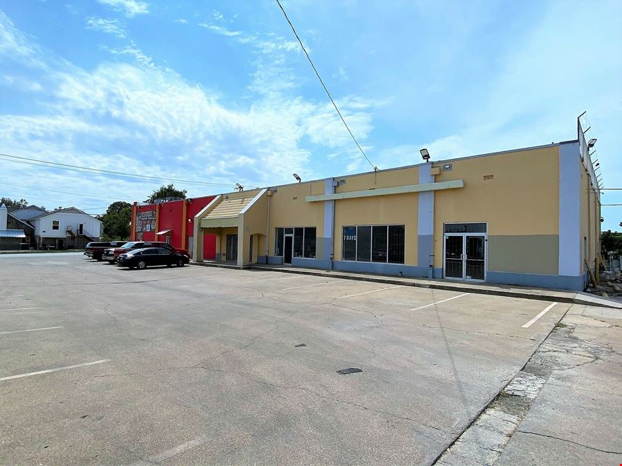 1602 NW 25th St
