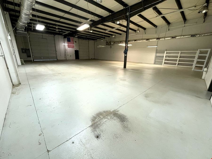 440 N Eastman Rd