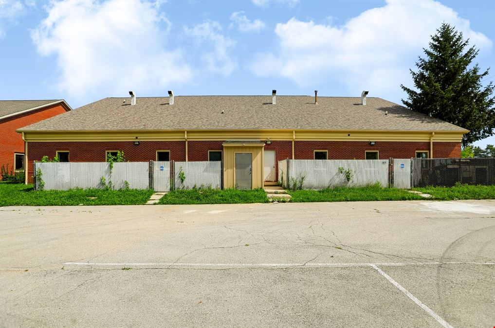 Stand Alone Office Building For Sale / For Lease