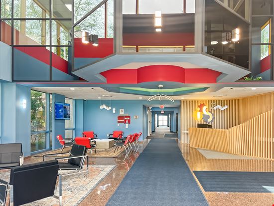 Regus - Chardon - 7th Ave