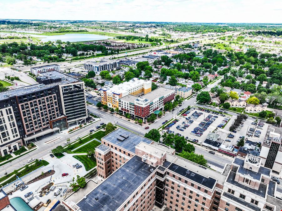 Homewood Suites & Courtyard by Marriott Rochester-Mayo Clinic St. Mary's Hospital