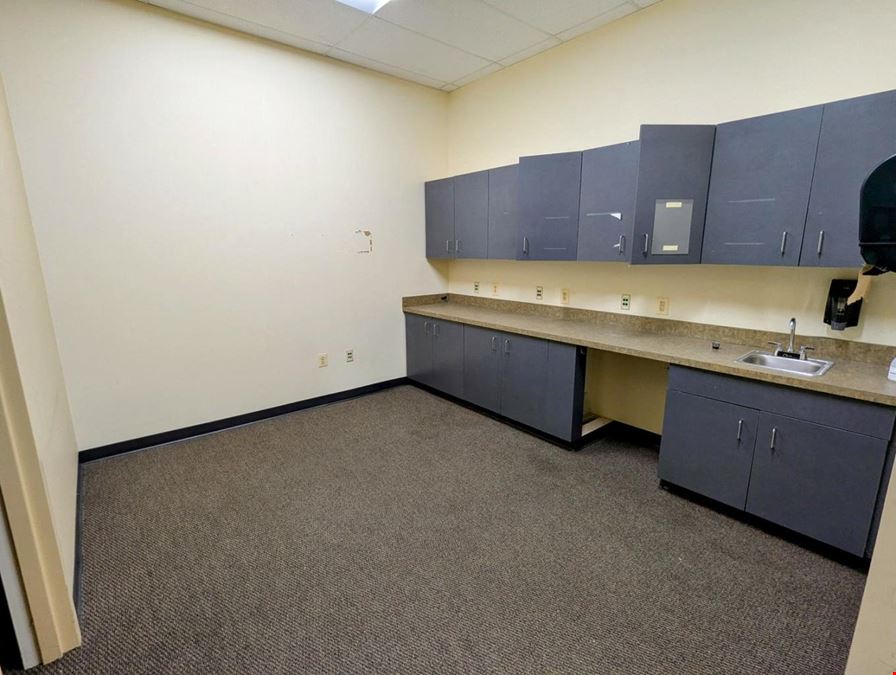 Randallstown Plaza - 3637-3695 Offutt Rd