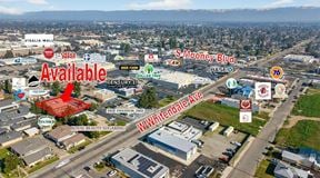Former Attorney Office in Excellent Condition in Visalia, CA