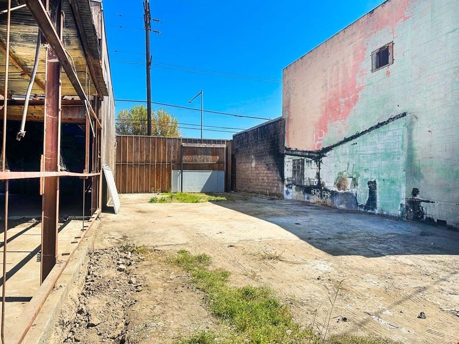 1420 & 1424 W Slauson Ave