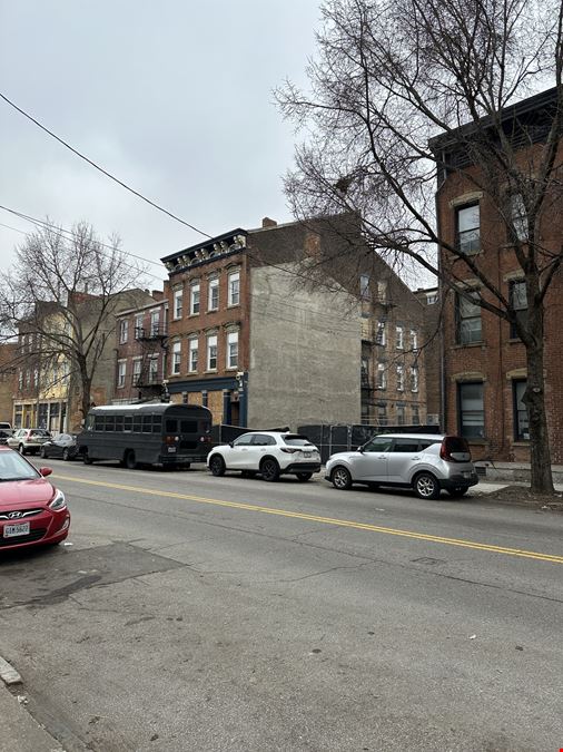 AUCTION - 116 & 118 E McMicken Avenue