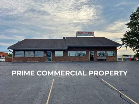 Preview of Retail space for Sale at 1013 N Cedar St