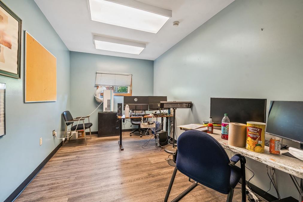 High-Clearance Industrial Hub with Prime Northeast Connectivity and Room to Grow