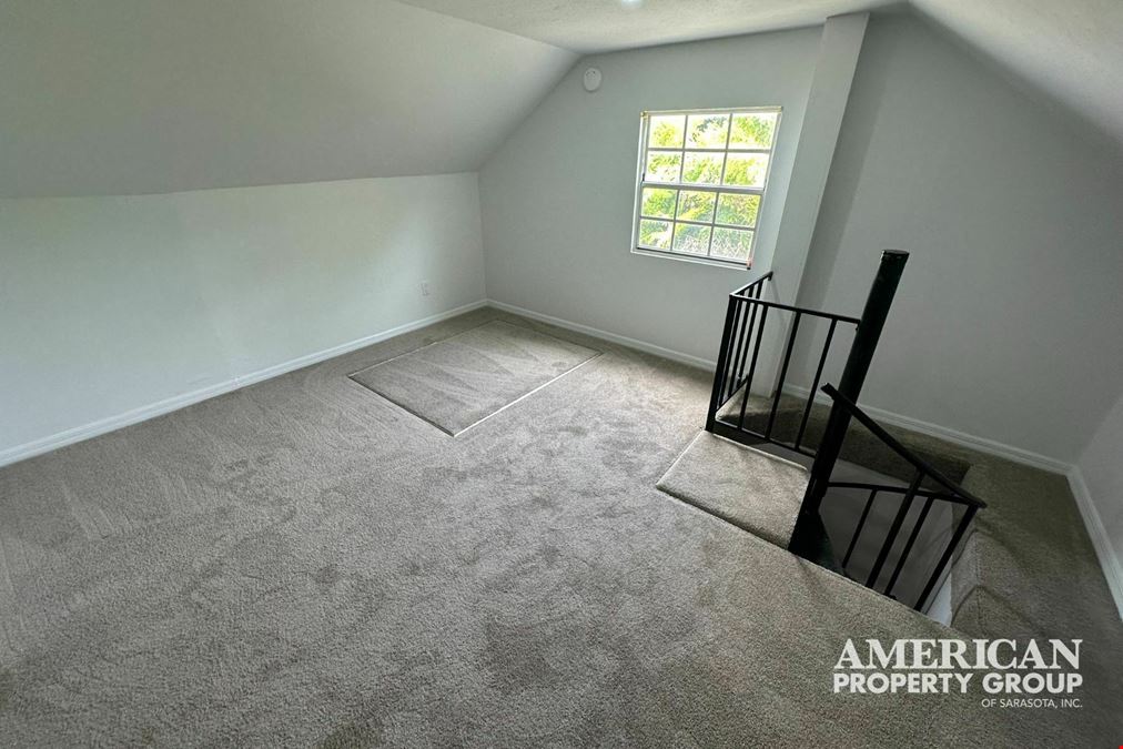 Snug Harbor Village Office Condo