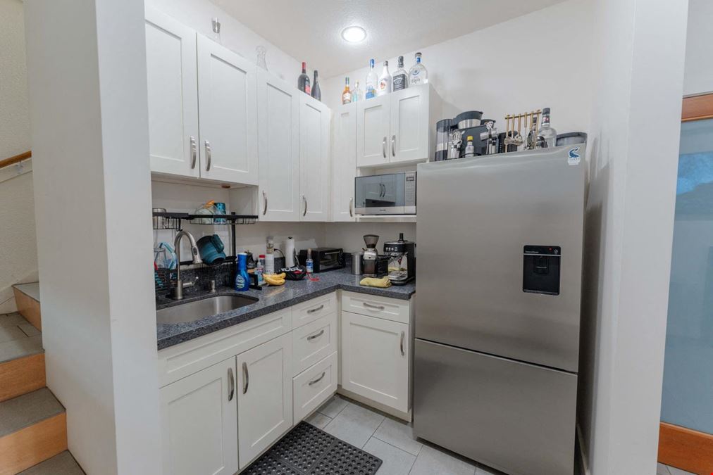 99-1245 Halawa Valley Street