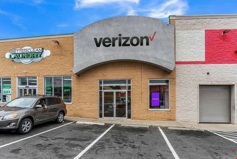 Lawndale Plaza