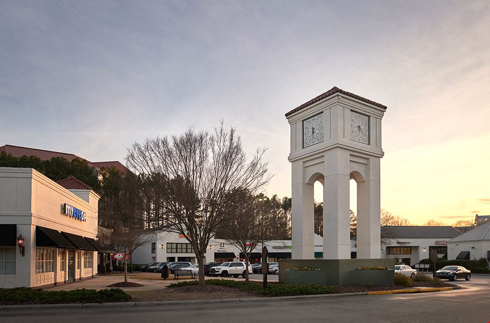 Shops at the Colonnade