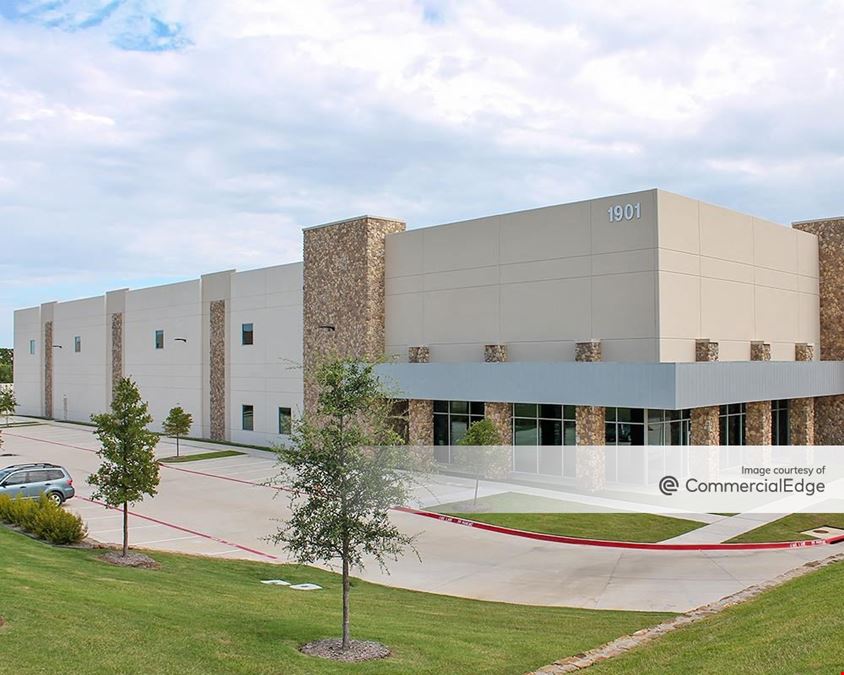 DFW North IV