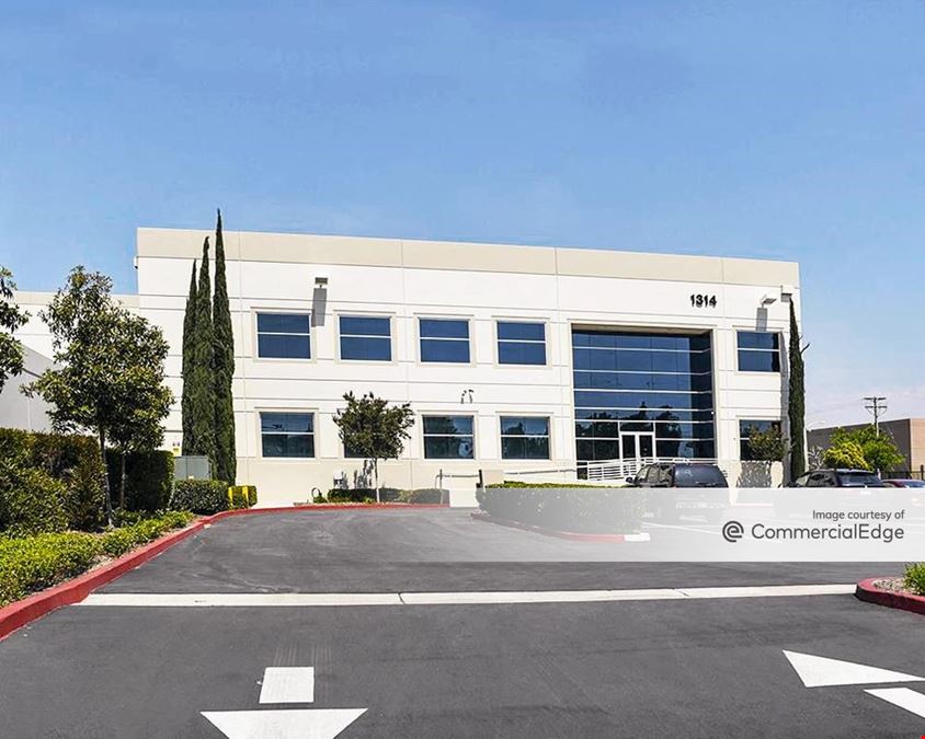 Rialto Commerce Center I