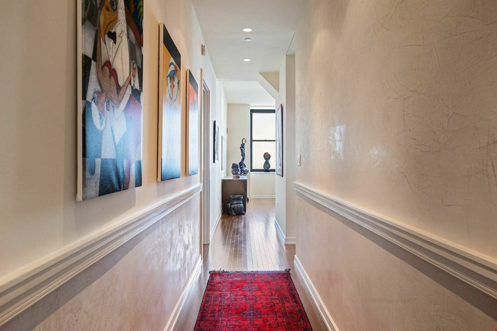 6 N. Michigan Ave #1103