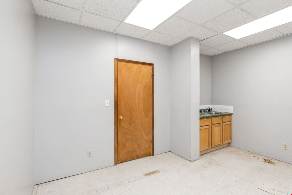 635 New York Avenue -Building B-C