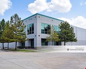 Eisenhauer 35 Center - Building 7