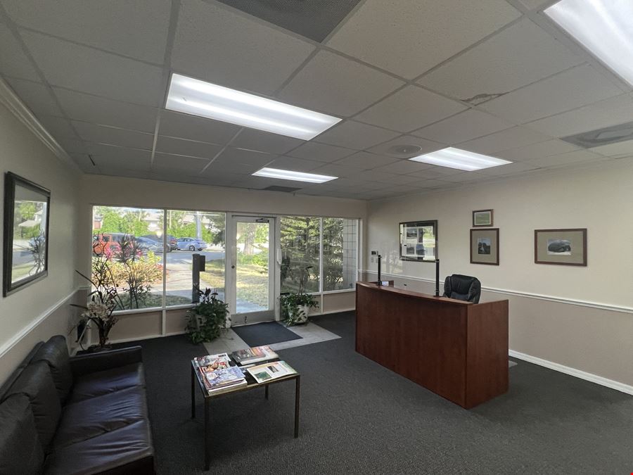 595 North Nova Road