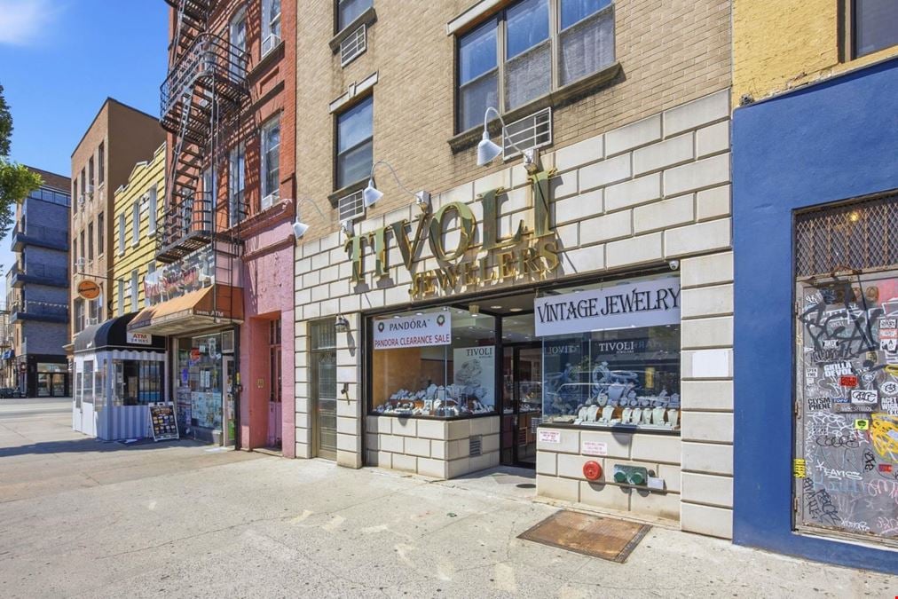 327 Graham Ave