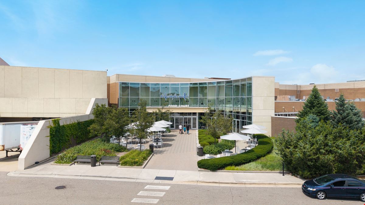 Twelve Oaks Mall