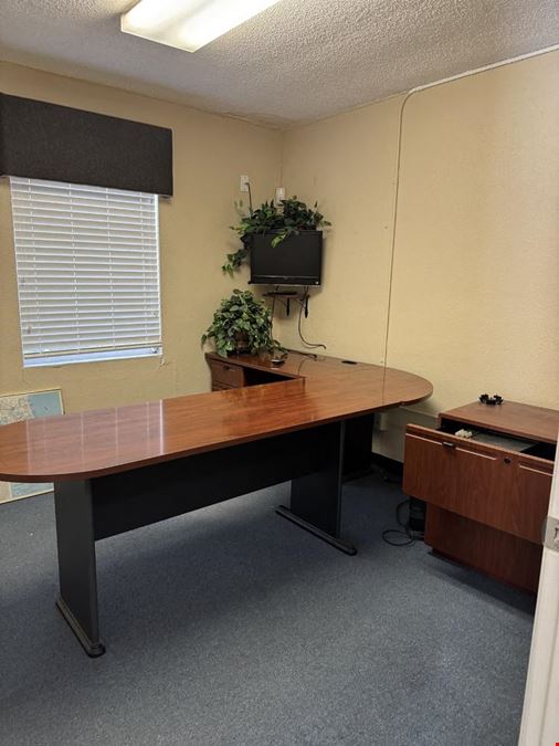 Terrific Tuskawilla Rd Location For Sale