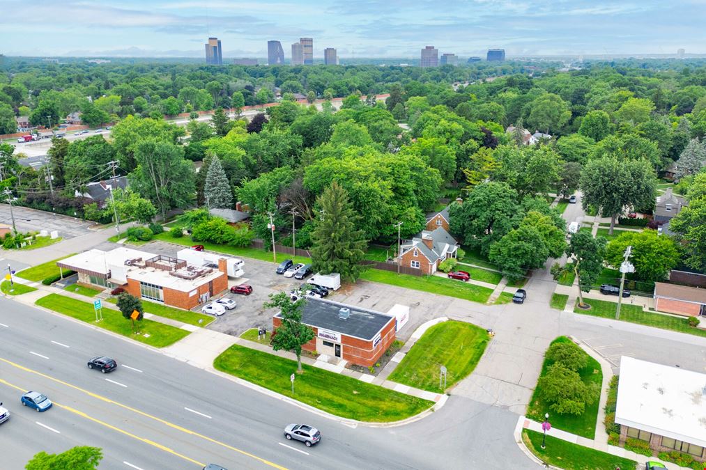 27241 Southfield Road
