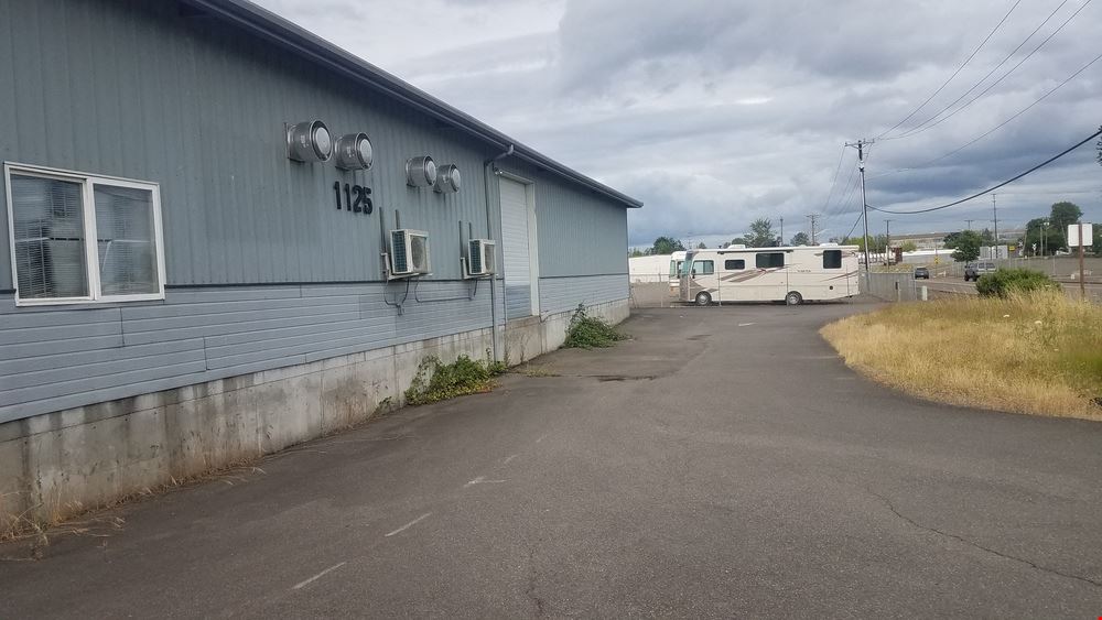 1125 Salem Industrial Drive NE