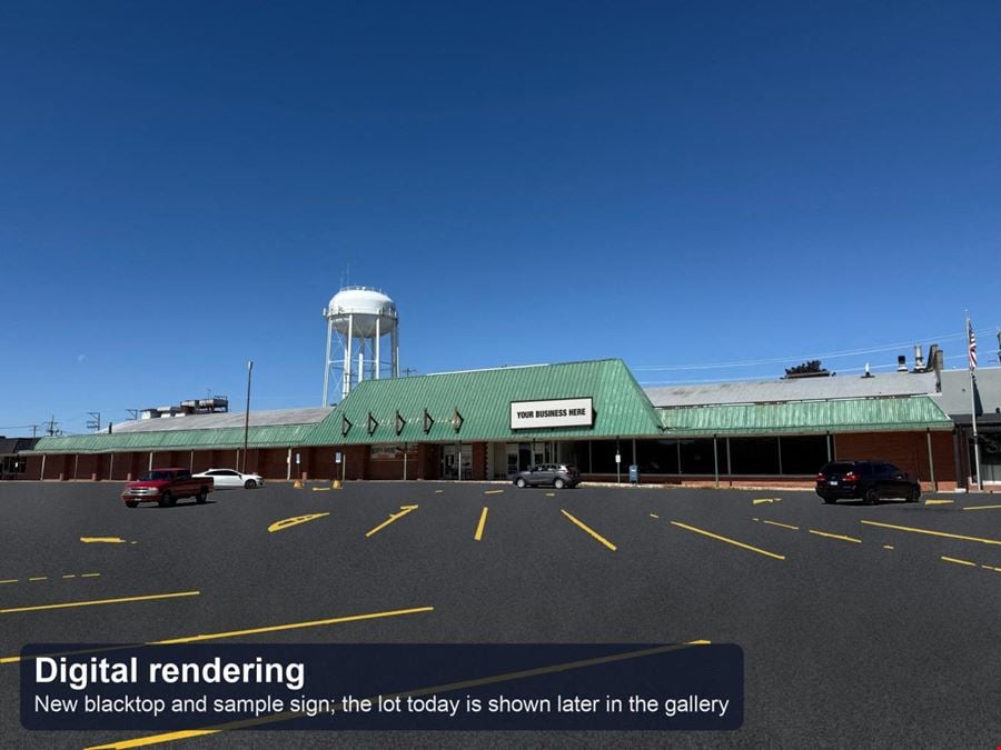 A big open retail floor in downtown Mundelein