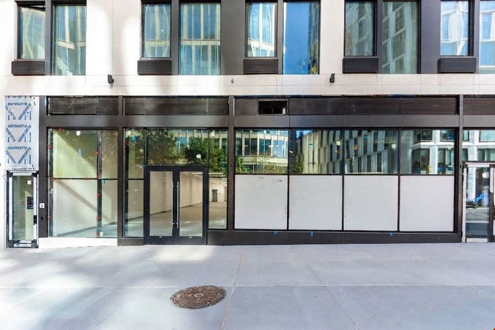 2,100 SF | 275 Flatbush Avenue Extension | Prime Vanilla Box Retail Space with Wrap Around Frontage for Lease