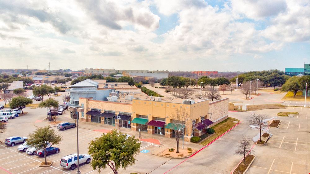 The Crossing Shopping Center