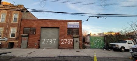 Preview of Industrial space for Rent at 2737 W 15th St