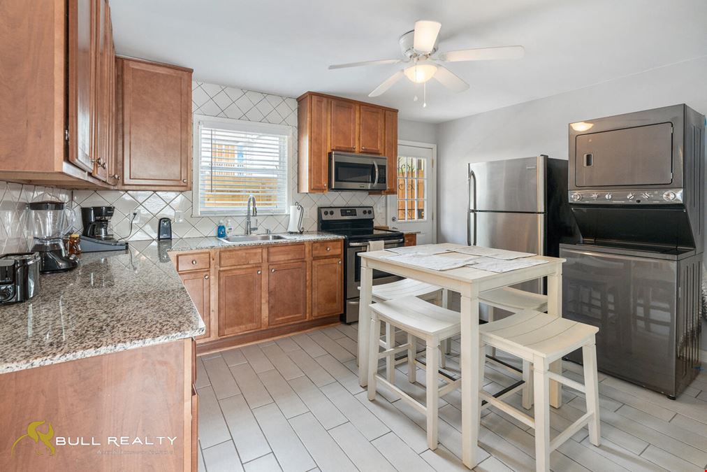 Recently Renovated Quadraplex | Fully-Furnished Short-Term Rentals | ± 3,510 SF