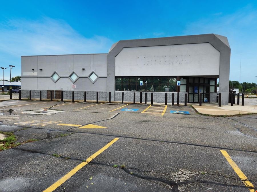 Former Rite Aid