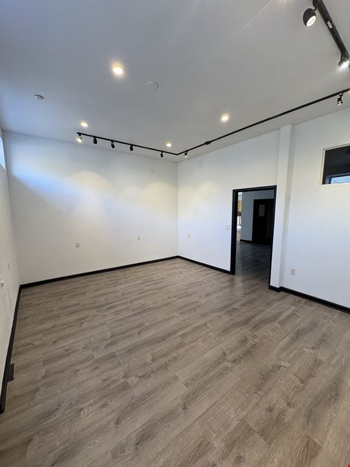 901-903 Santa Fe Drive