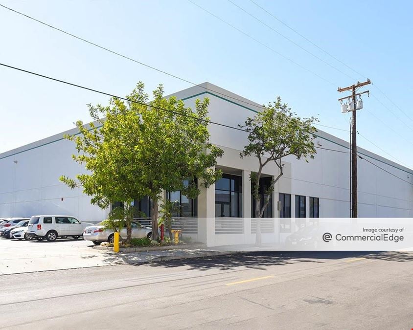 Prologis Vernon Distribution Center - 4578-4668 East 49th Street & 4592-4665 East 48th Street