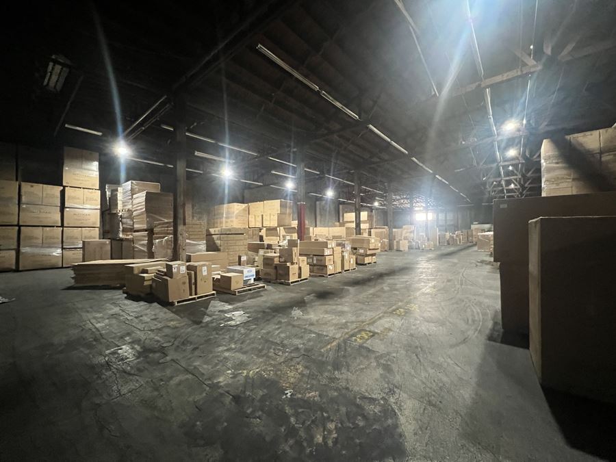 Flash Industrial Building