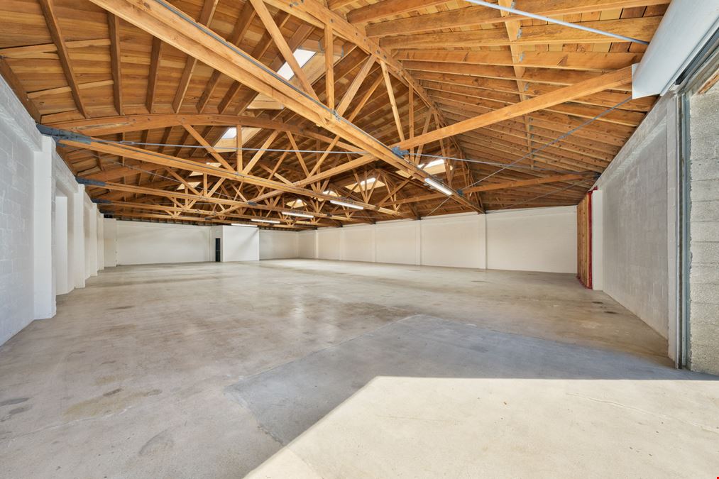 5142 - 5148 W Jefferson Blvd