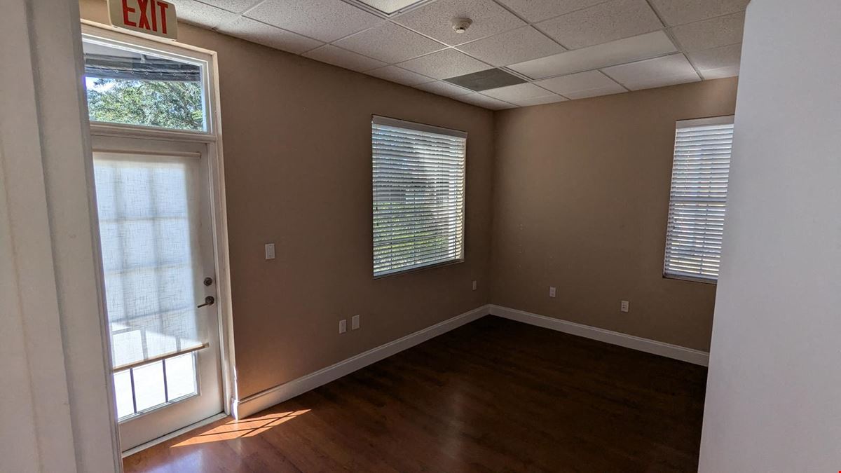 Professional, Move In Ready Offices