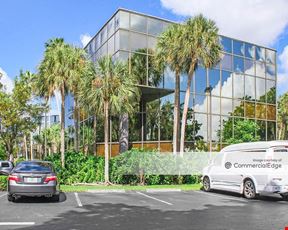 300 S Pine Island Rd