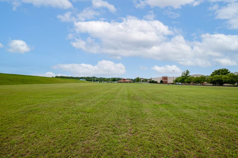 1.76 Acres of Commercial Land Offered at $545,000 in Southaven, MS  For Sale