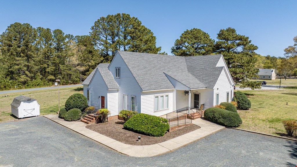 22639 Center Pkwy
