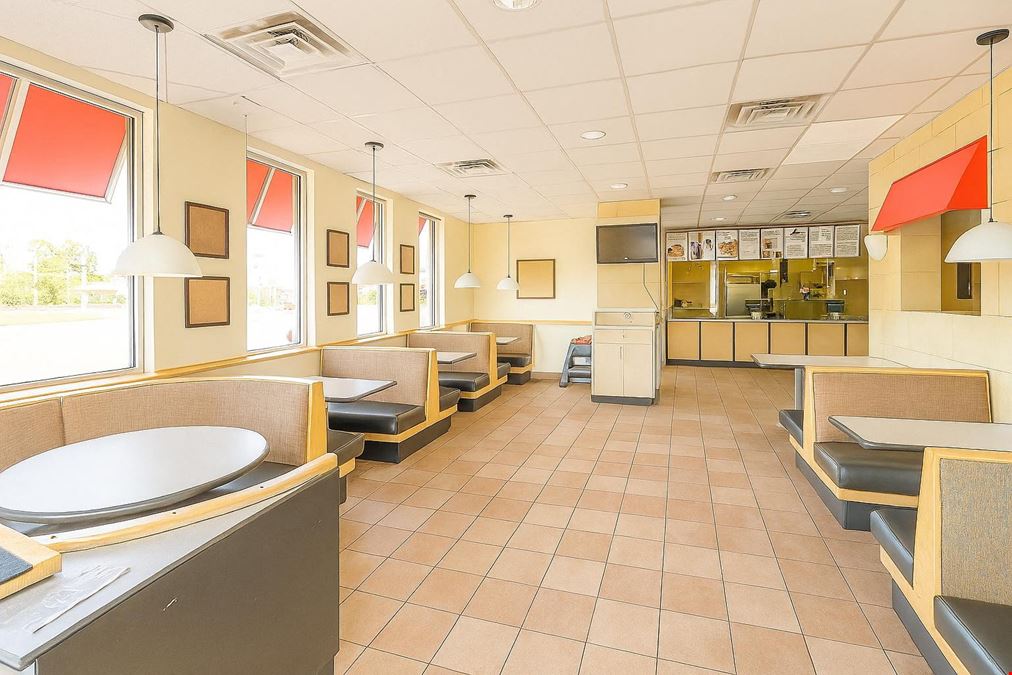 Vacant Dairy Queen