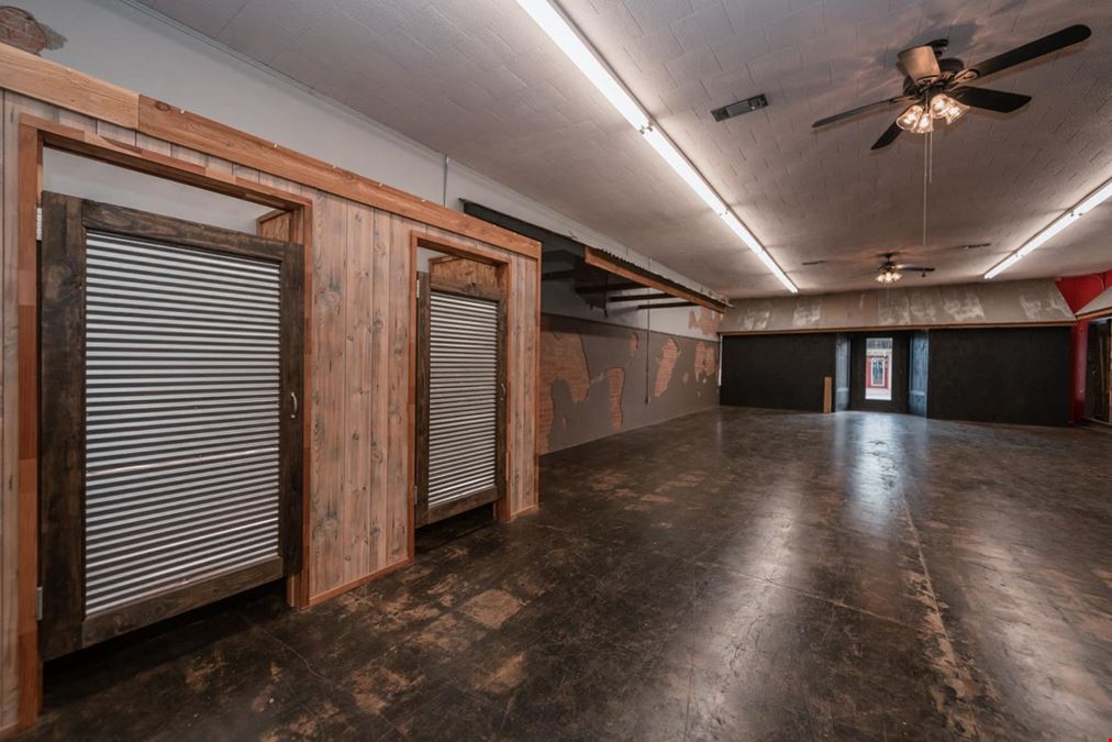 Commercial Business in Hughes Springs, Texas for Sale
