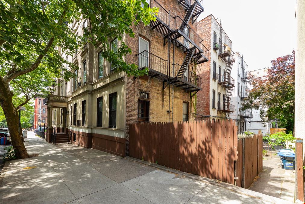 573 2nd Street