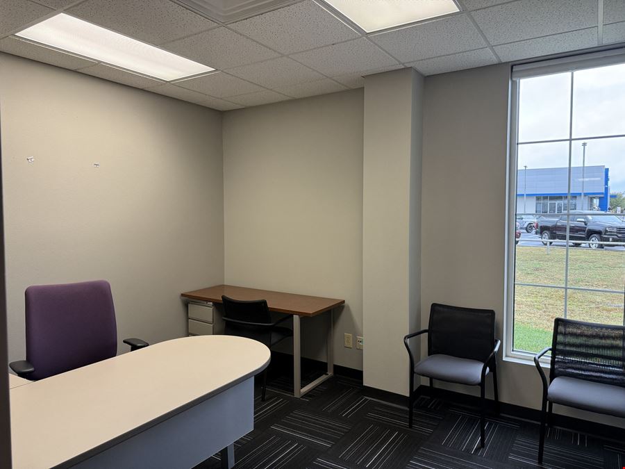 Freestanding Office for Lease In Joplin