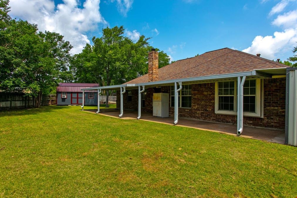 2600 Greenberry Circle